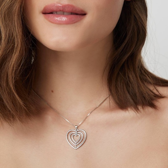 Triple Heart Chain Necklace, Ardene - Picture 1 of 4